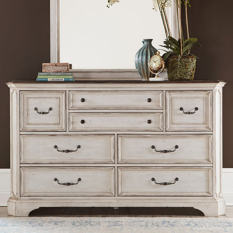 Liberty Furniture 455W-BR31 8 Drawer Dresser