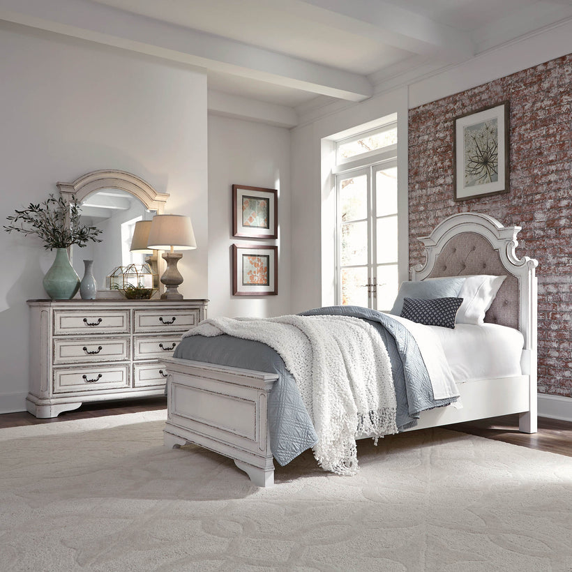 Magnolia Manor (244-YBR)