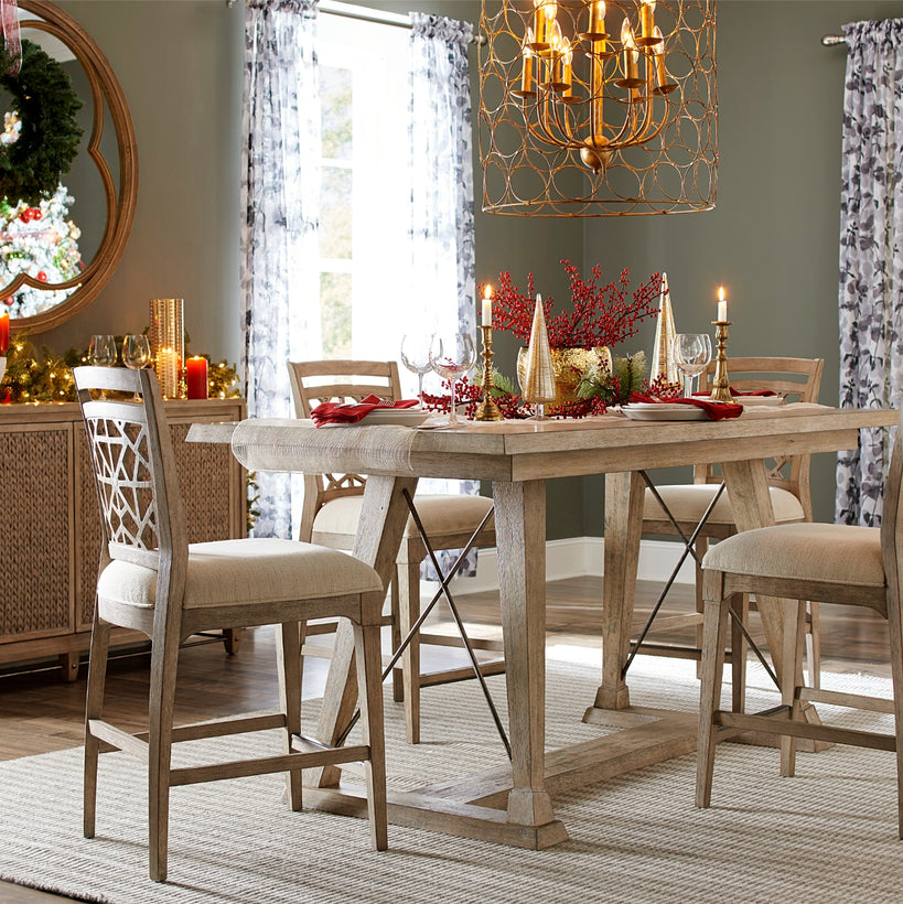 Vista Dining (803)