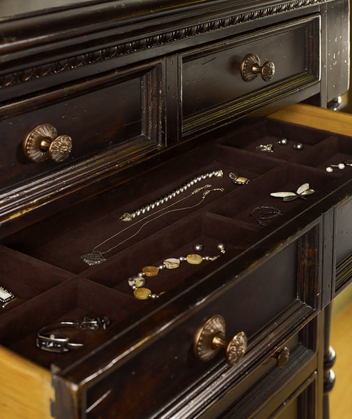 Stony Point Chest