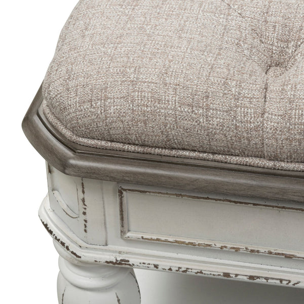 Magnolia Manor Bed Bench - 244-BR47