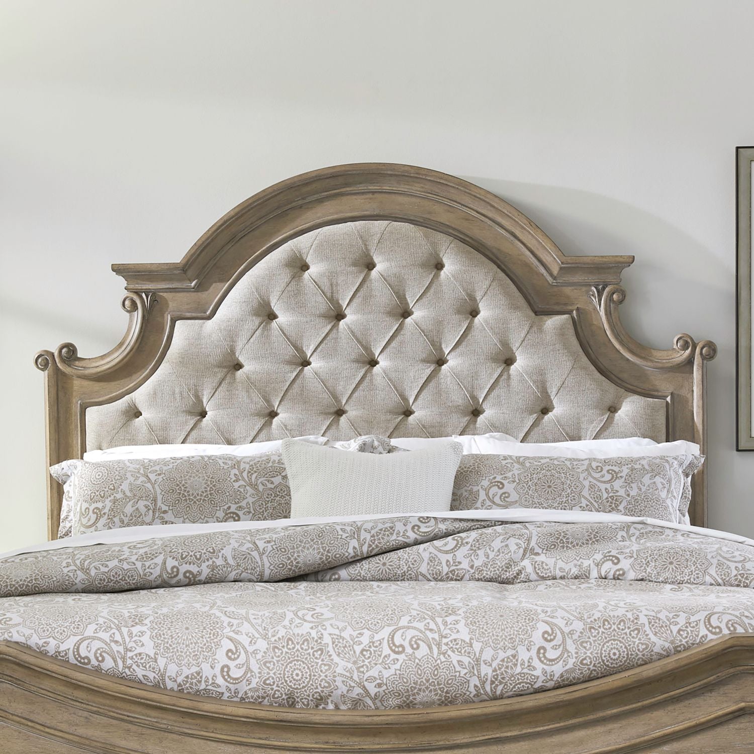 Magnolia Manor Queen Uph Panel Headboard