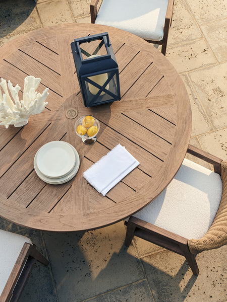 Round Dining Table