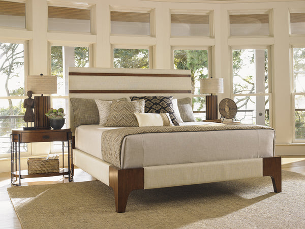 Mandarin Upholstered Panel Bed 6/6 King