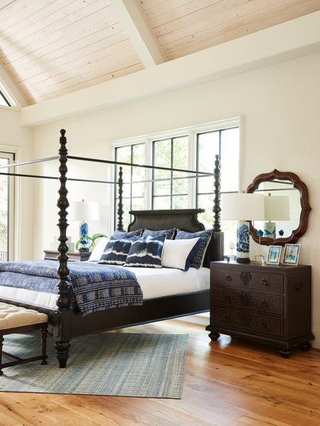 Tortola Chest