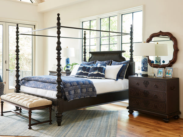 Tortola Chest