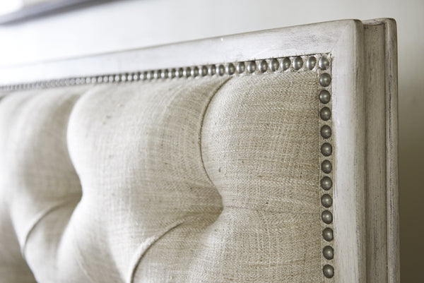 Sag Harbor Tufted Upholstered Bed 6/6 King