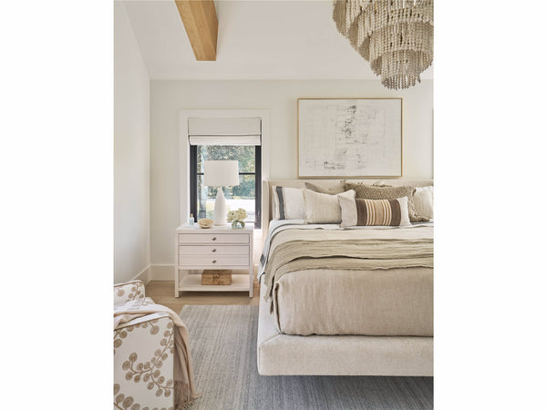 Sainte-Ann Upholstered Bed King