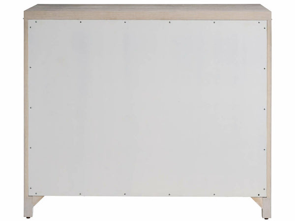 Lizmore  Chest