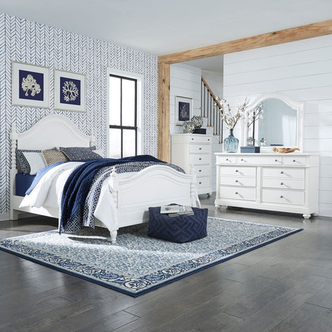 Queen Poster Bed, Dresser & Mirror, Chest