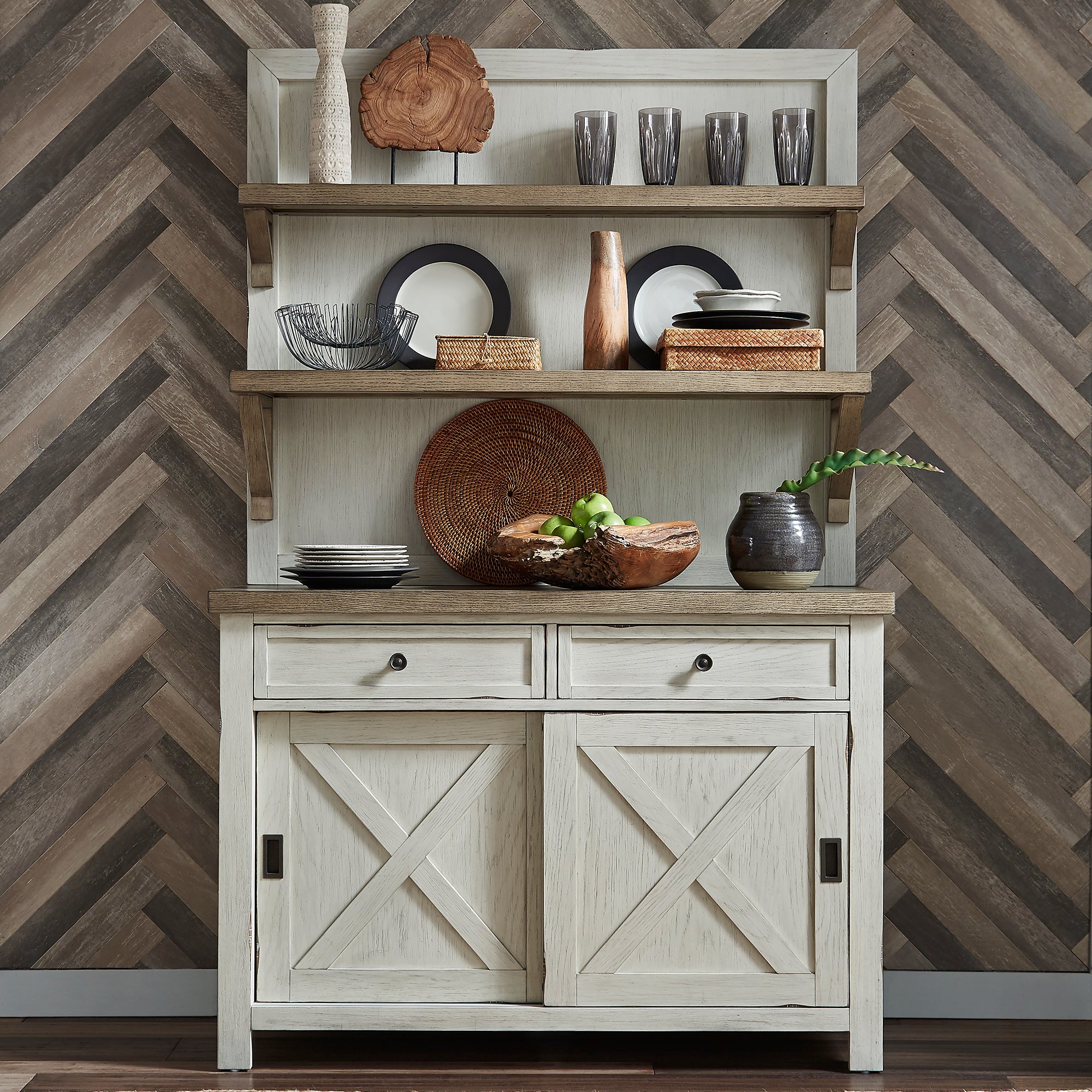 Liberty Furniture 462-CD-HB Hutch & Buffet