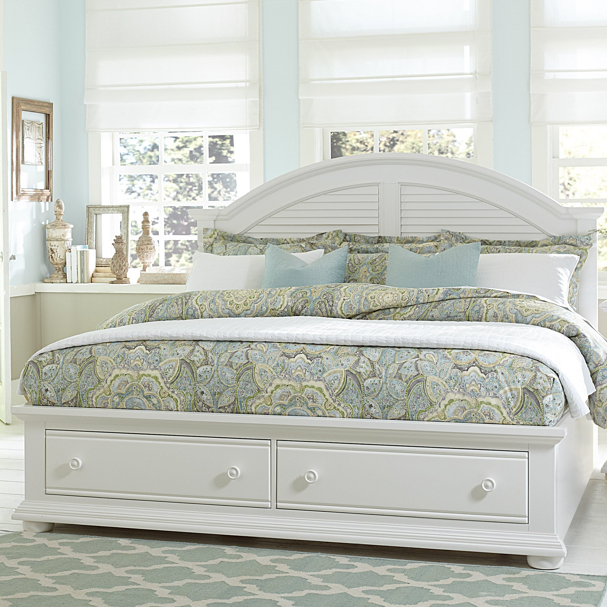 Liberty Furniture 607-BR-KSB King Storage Bed