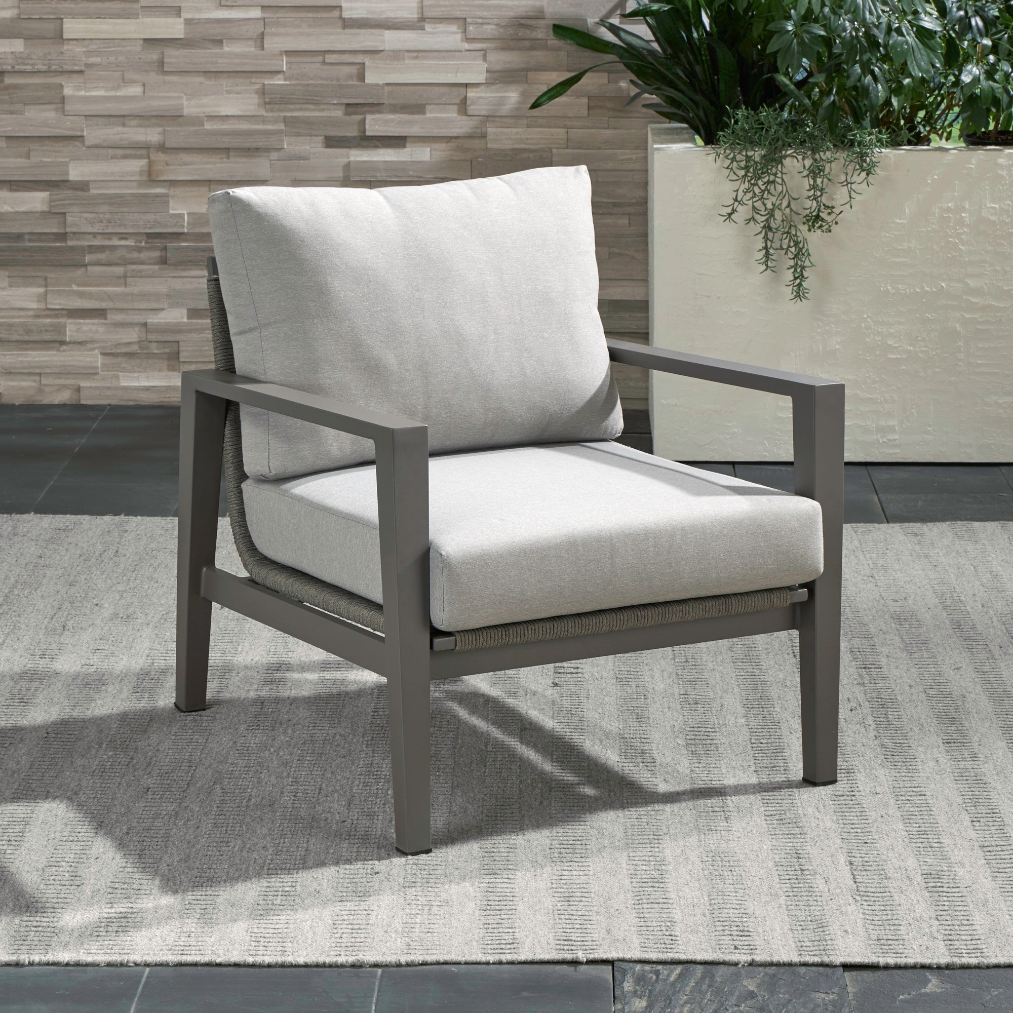 Liberty Furniture 3001-OAC50-GT Stationary Club Chair - Granite
