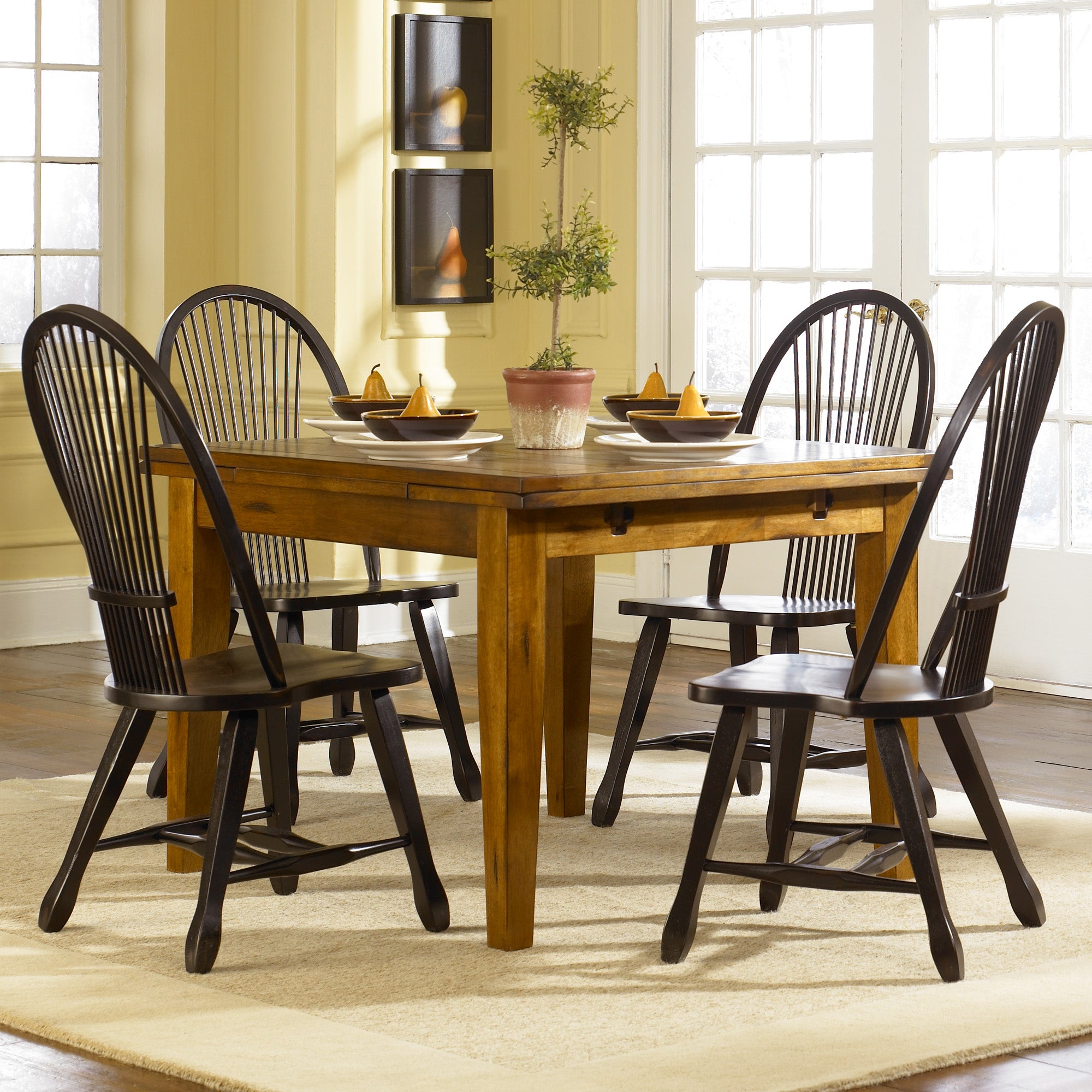 Liberty Furniture 17-T3868 Retractable Leg Table - Oak