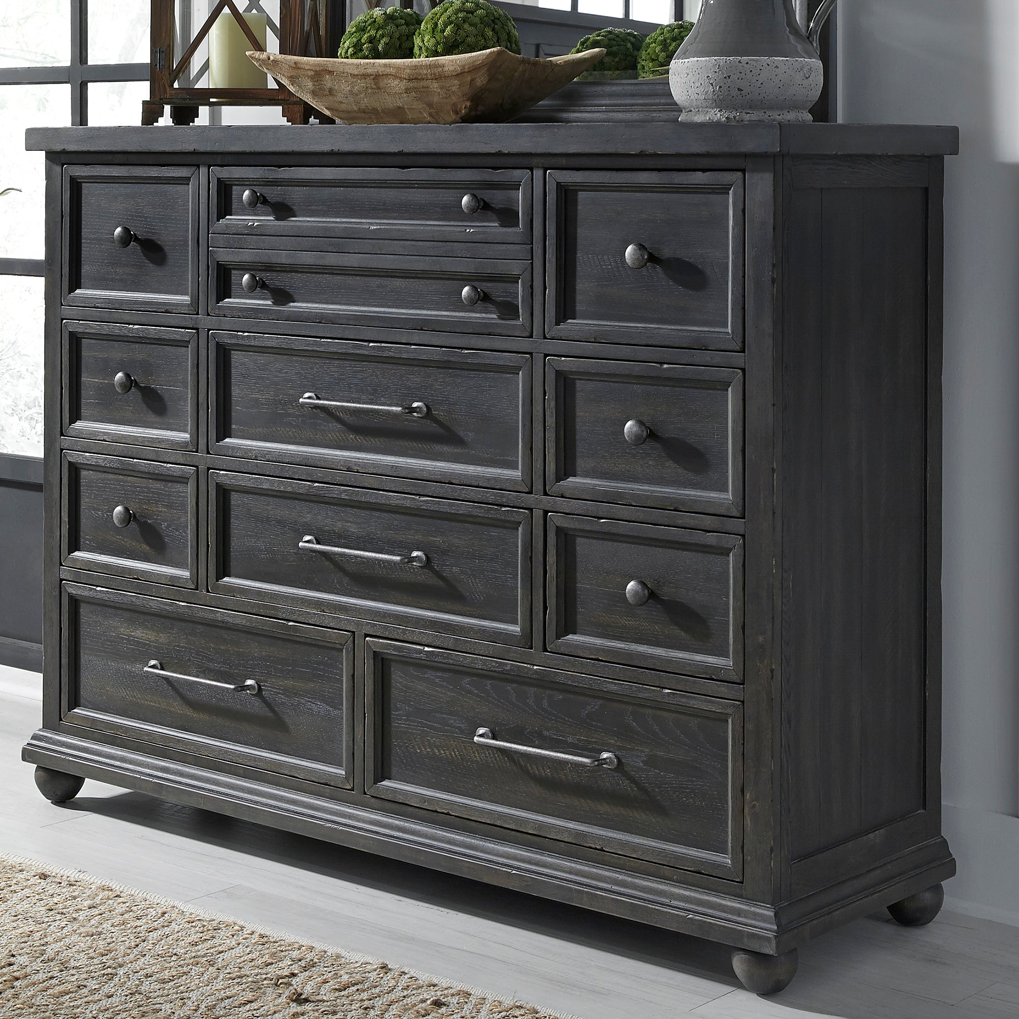 Liberty Furniture 879-BR31 11 Drawer Dresser