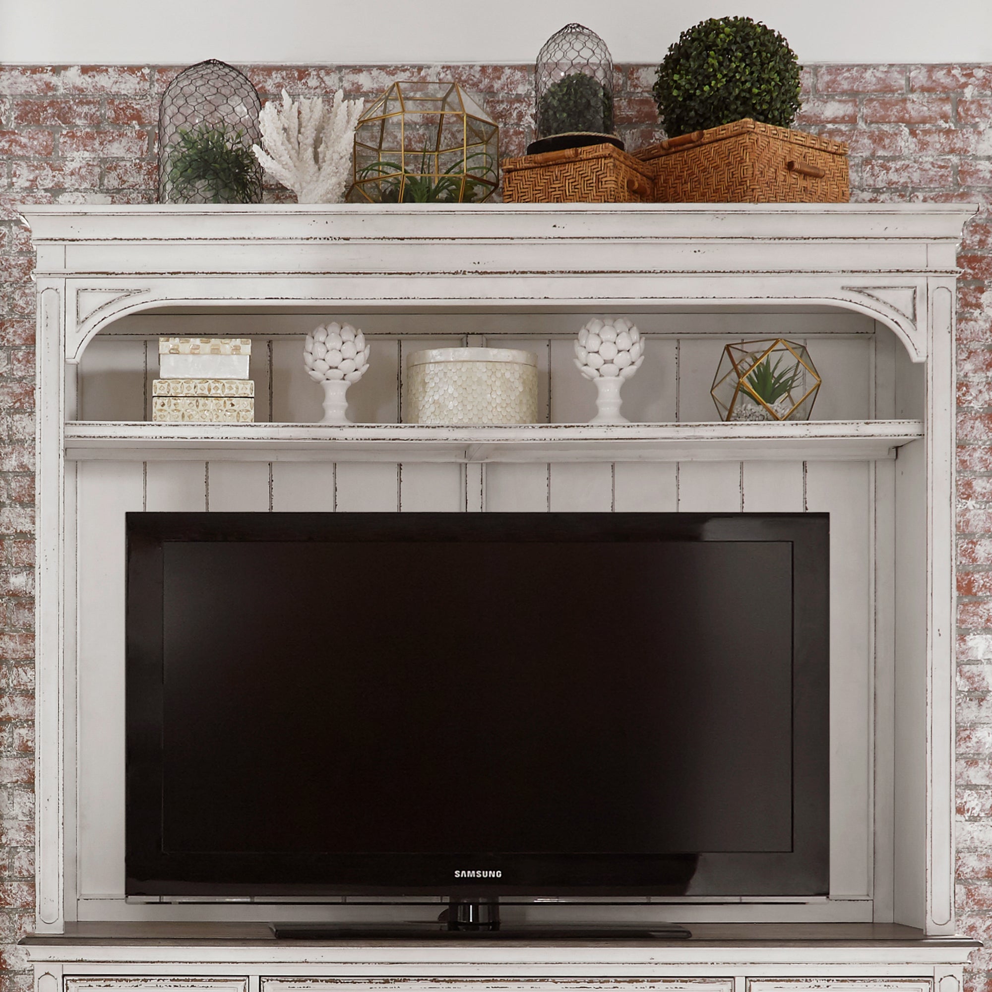 Liberty Furniture 244-EC00 Entertainment Hutch