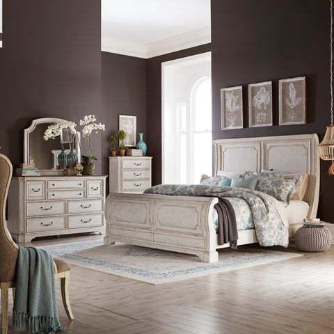 Liberty Furniture 455W-BR-QSLDMC Queen Sleigh Bed, Dresser & Mirror, Chest