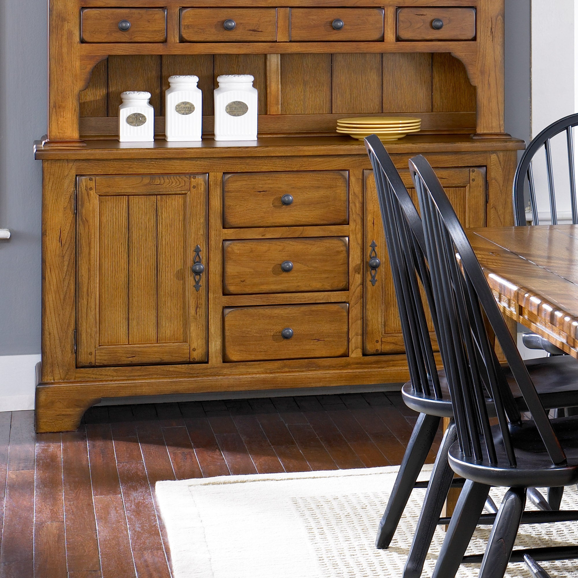 Liberty Furniture 17-CB6285 Buffet - Oak